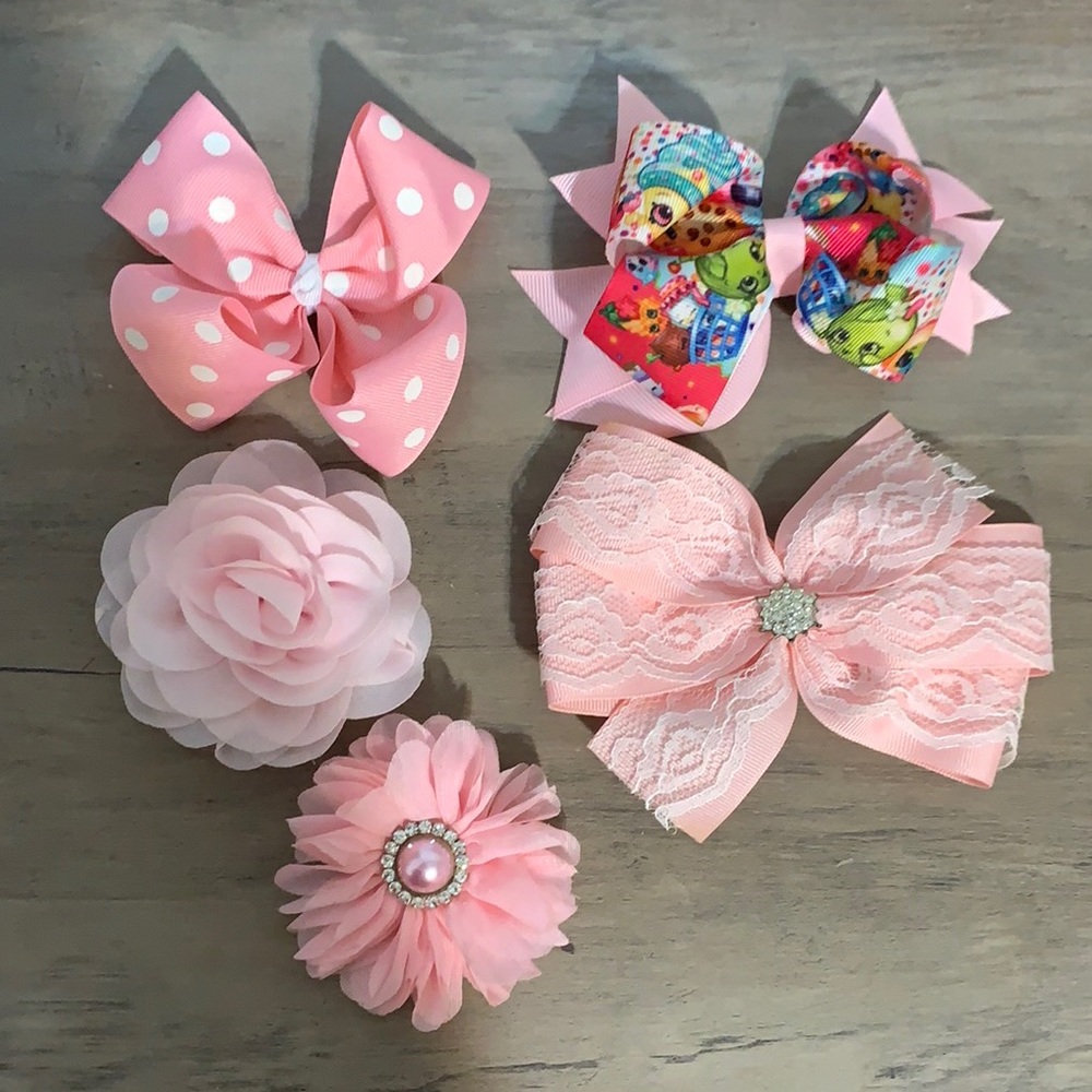 Pink hair bow & flower set of 5 (used) shopkin